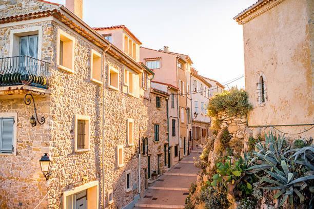 Appartement Amazing New In The Heart Of The Old Town Of