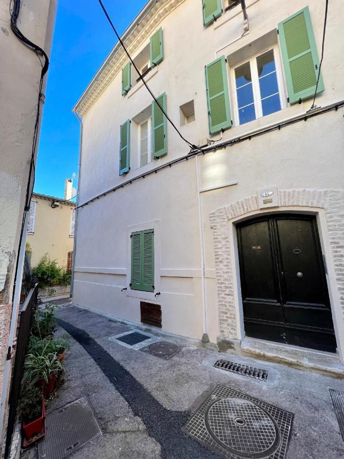 Appartement Amazing New In The Heart Of The Old Town Of Antibes