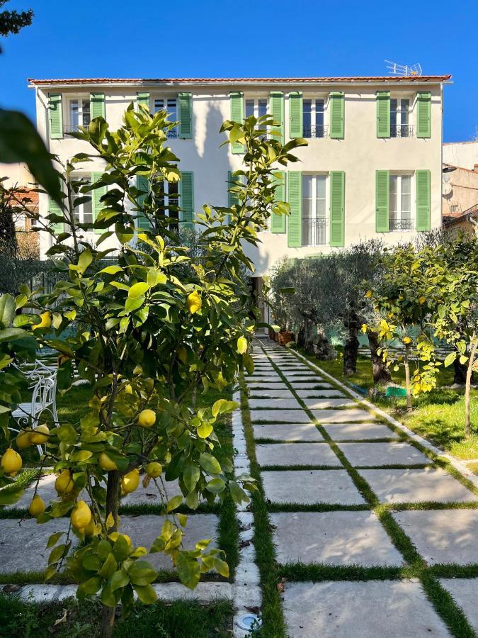 Apartment Amazing New In The Heart Of The Old Town Of Antibes