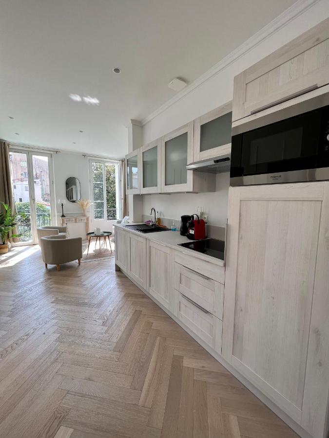 Amazing New In The Heart Of The Old Town Of Appartement *