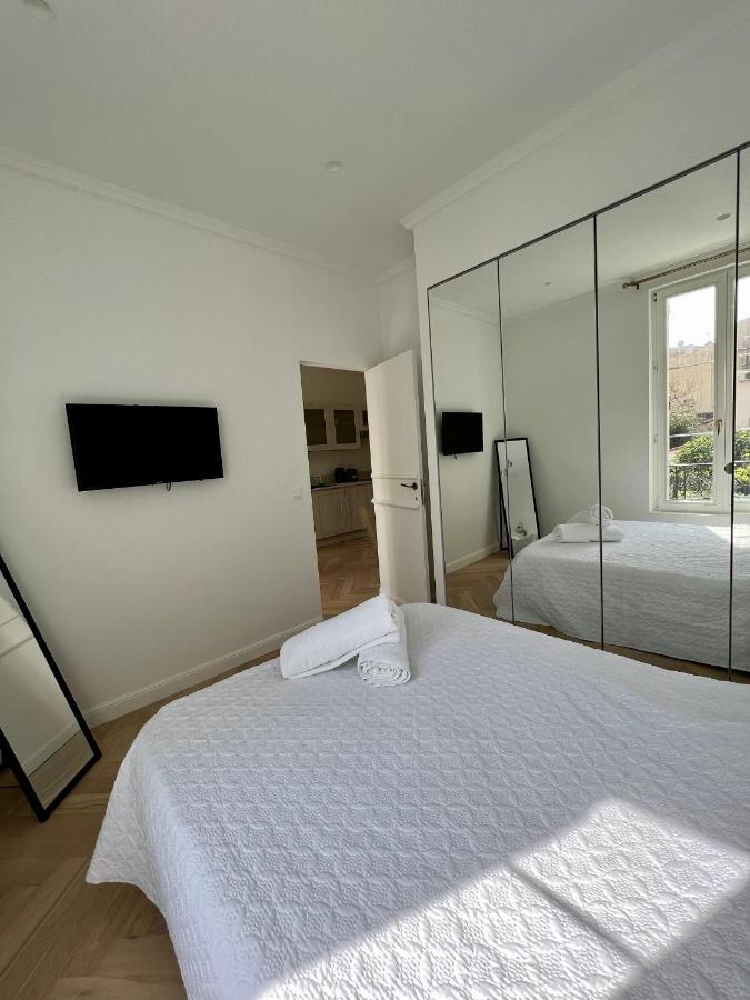 Appartement Amazing New In The Heart Of The Old Town Of *